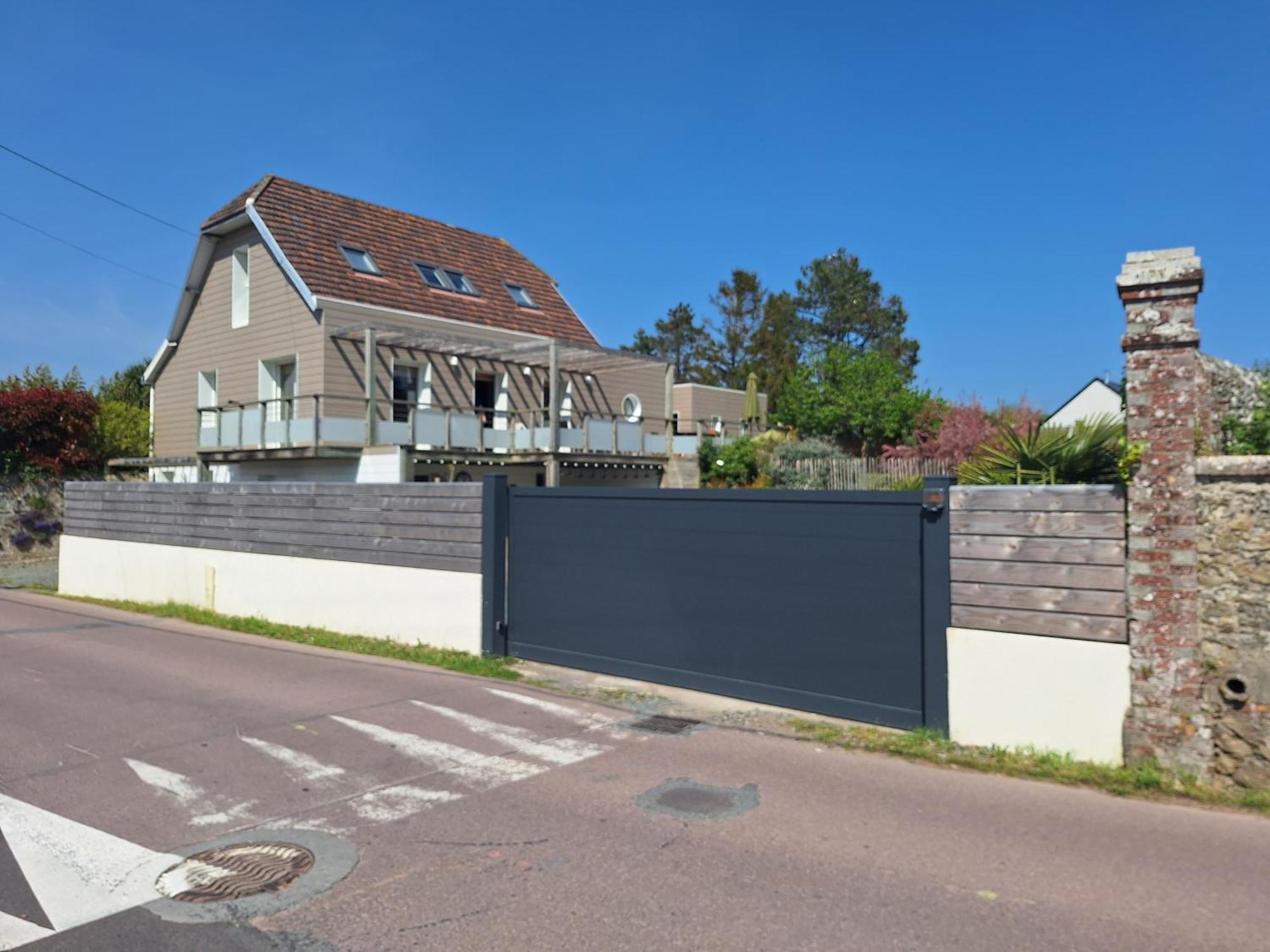 Appartement Moderne Avec Terrasse - Proche Mer Agon-Coutainville Exteriér fotografie